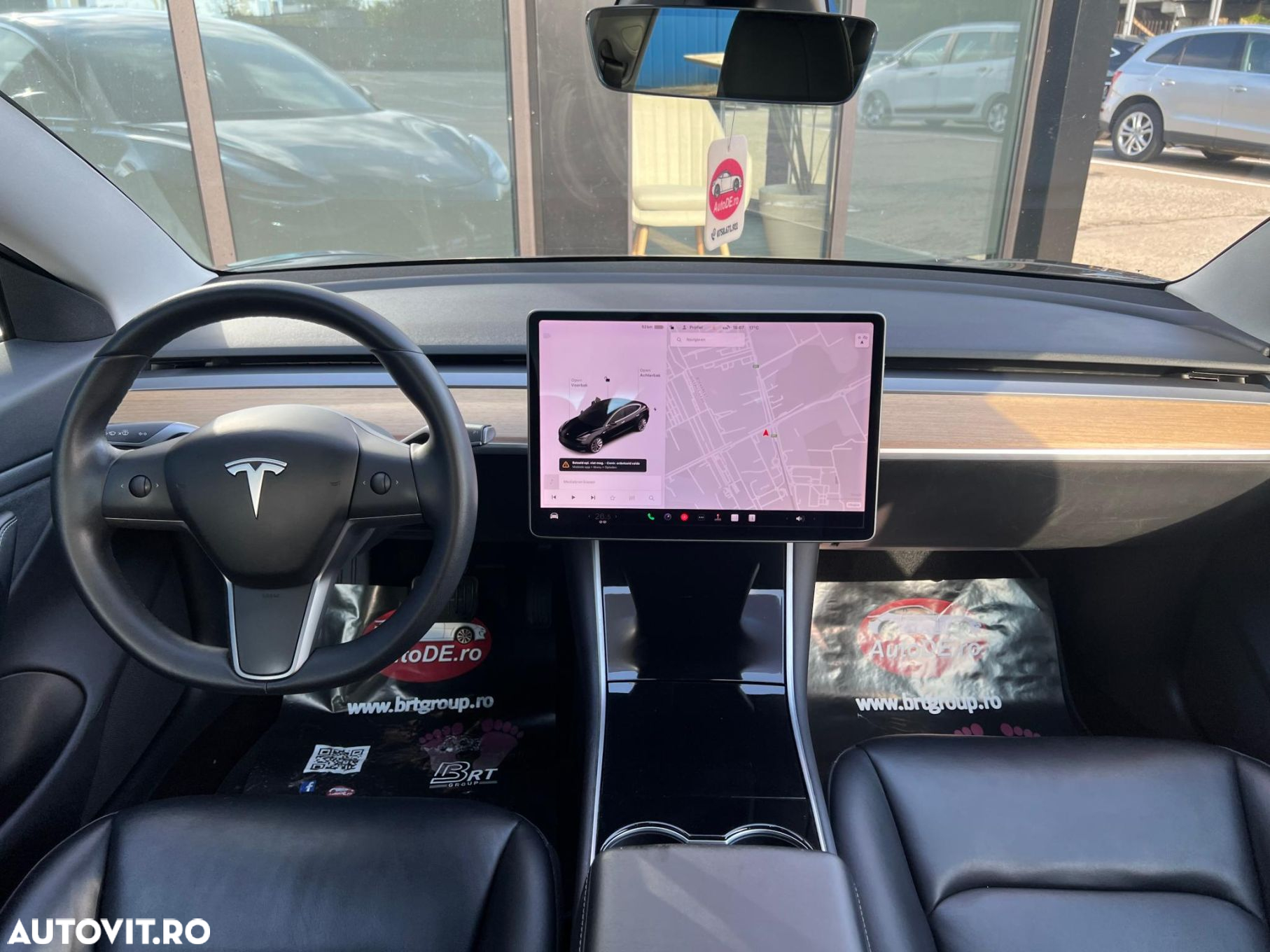 Tesla Model 3 - 7