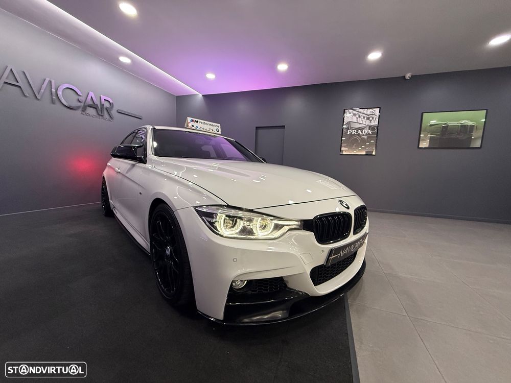 BMW 316 d Pack M - 16