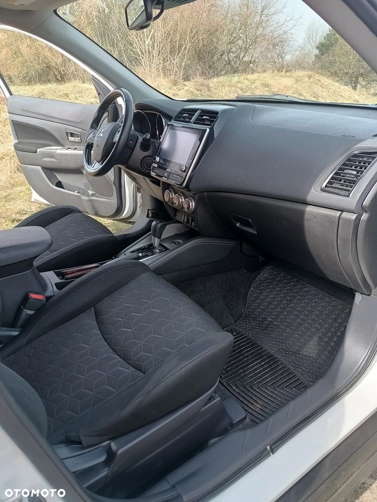 Mitsubishi ASX 2.0 4WD CVT Plus - 20