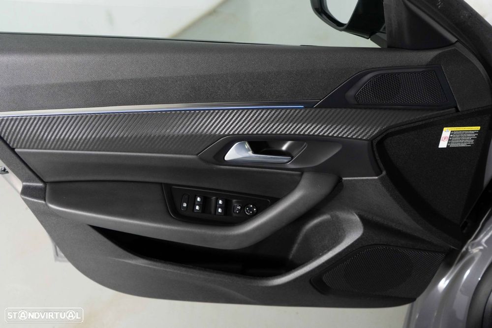 Peugeot 508 1.6 Hybrid Allure Pack e-EAT8 - 24