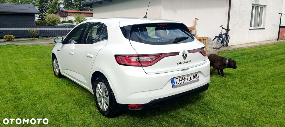 Renault Megane 1.6 SCe Intens - 6