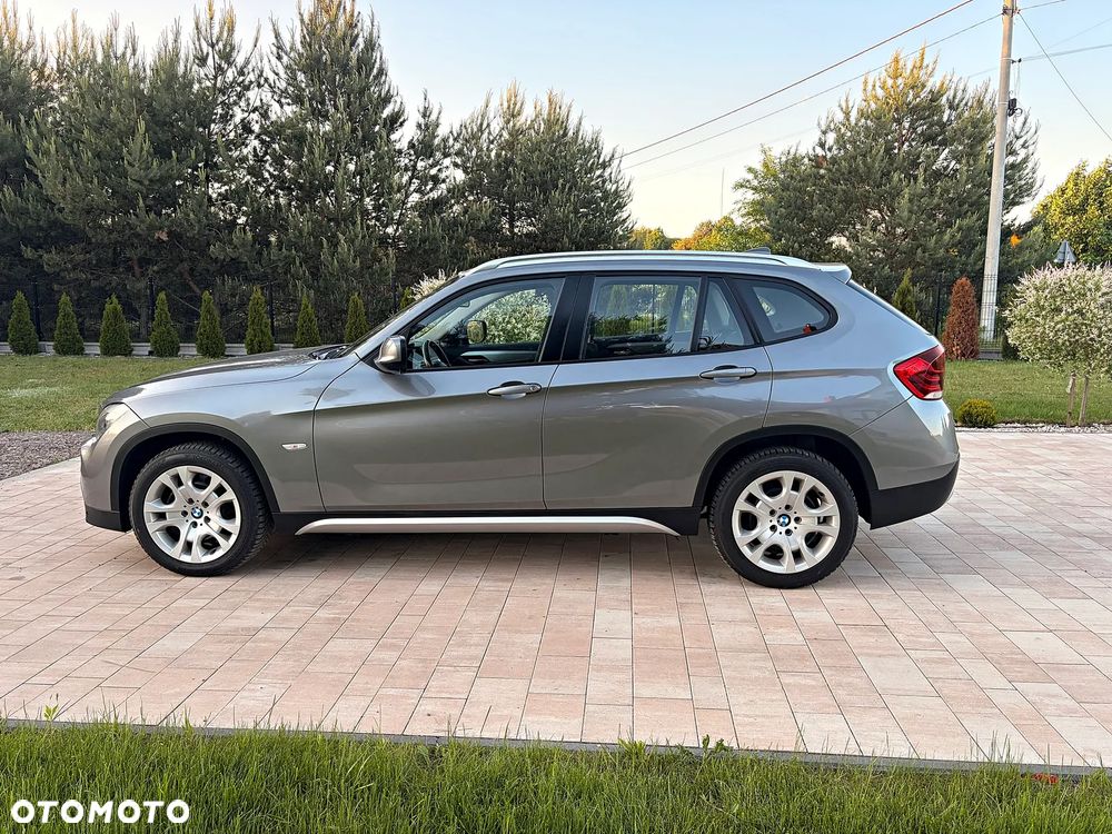 BMW X1 xDrive18d xLine - 11