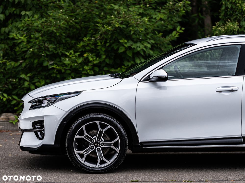 Kia XCeed 1.5 T-GDI Business Line DCT - 11