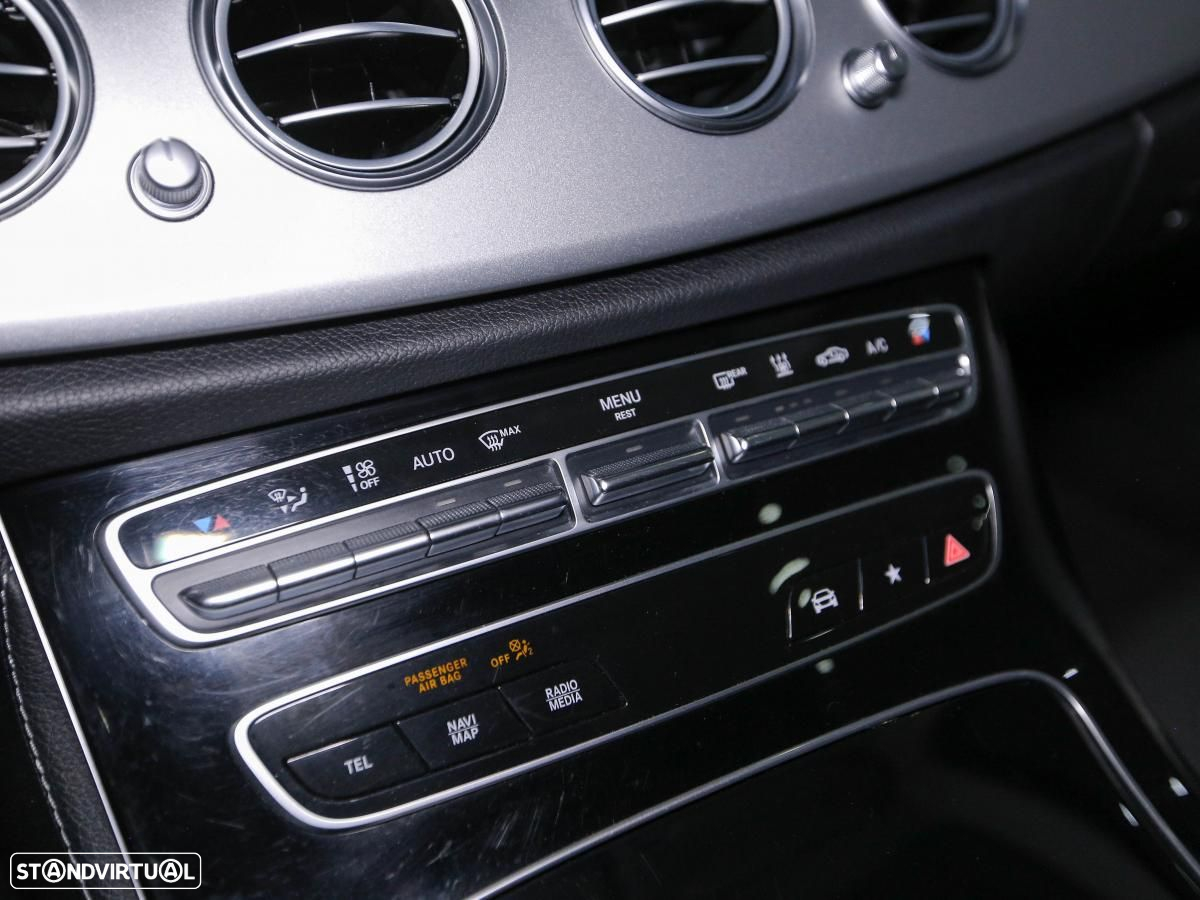 Mercedes-Benz E 300 de 4Matic T 9G-TRONIC Avantgarde - 23