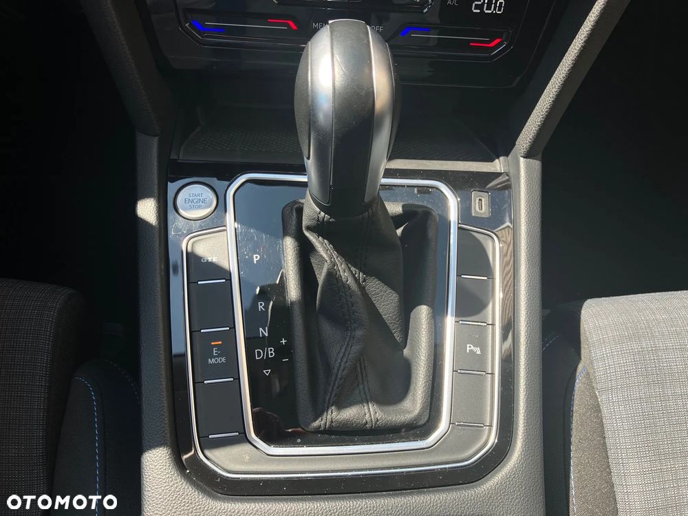 Volkswagen Passat 1.4 TSI Plug-In Hybrid GTE DSG - 32