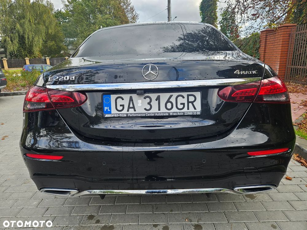 Mercedes-Benz Klasa E - 16