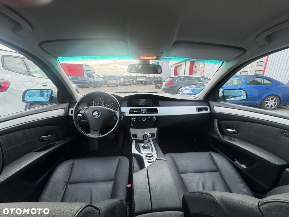 BMW Seria 5 525i Edition Exclusive - 11