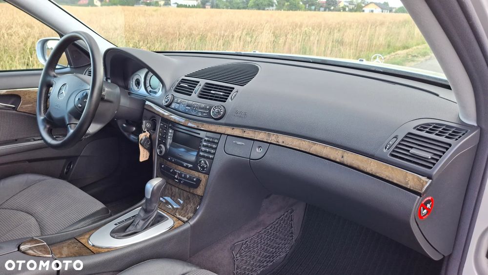Mercedes-Benz Klasa E 200 Kompressor Automatik Avantgarde - 19
