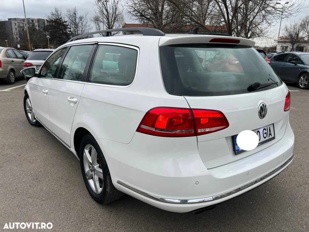 Volkswagen Passat 2.0 TDI DSG BlueMotion Technology Trendline - 15