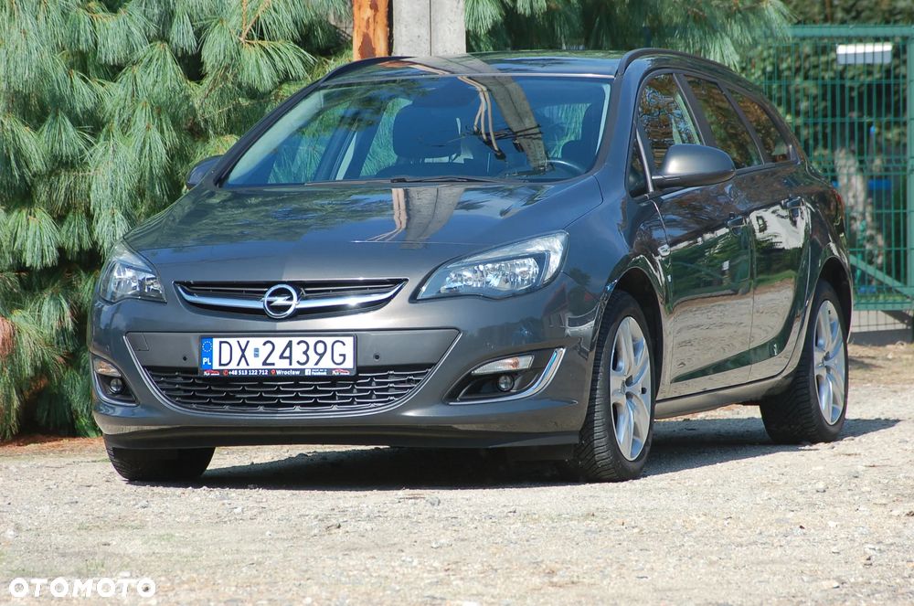 Opel Astra 1.4 Turbo Cosmo - 1