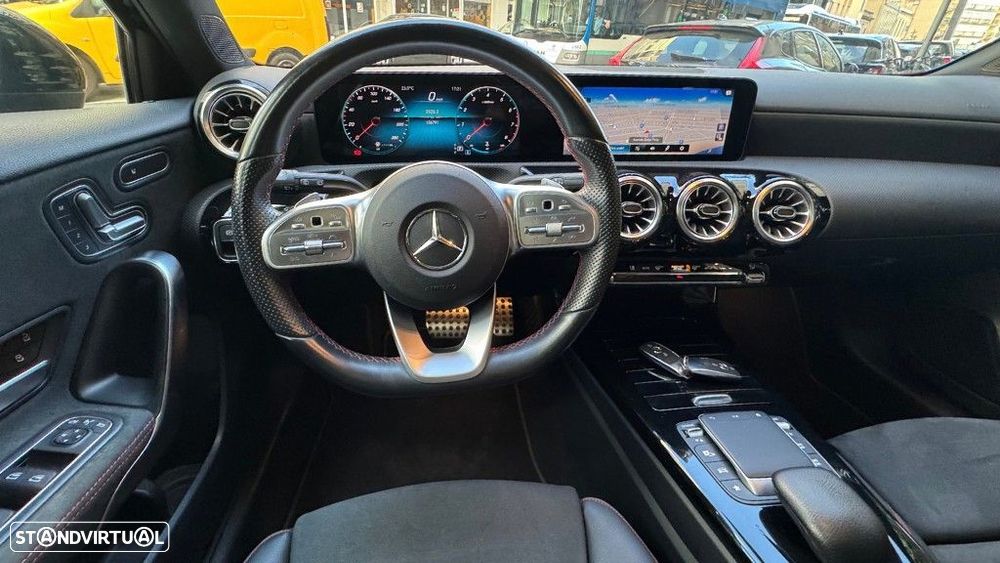 Mercedes-Benz A 250 4Matic 8G-DCT Edition AMG Line - 17
