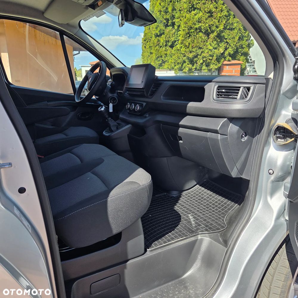 Renault Trafic 2.0 dCi - 3