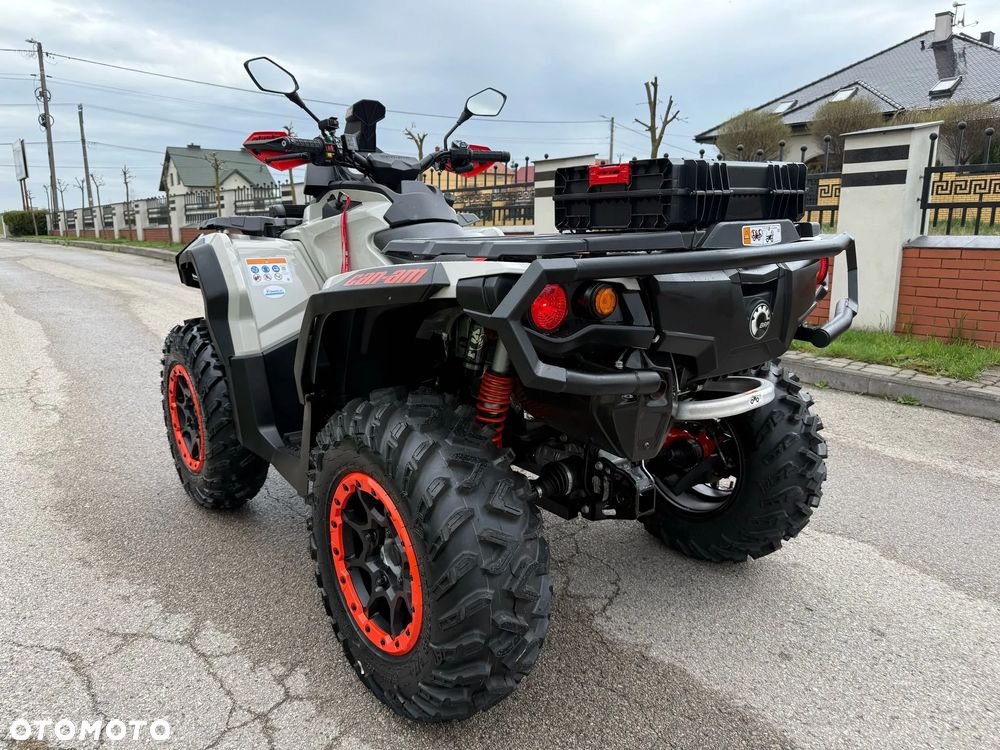Can-Am Outlander - 8