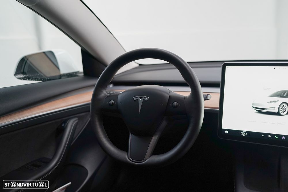 Tesla Model 3 Tração Traseira Standard - 16
