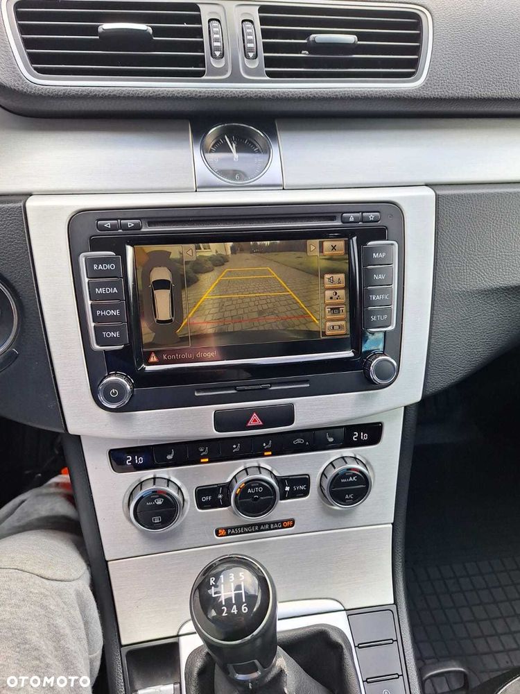 Volkswagen Passat Variant - 5