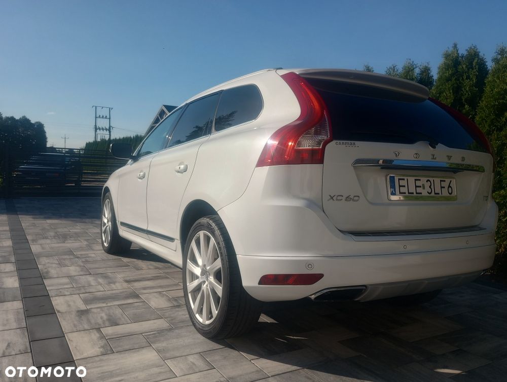 Volvo XC 60 - 3