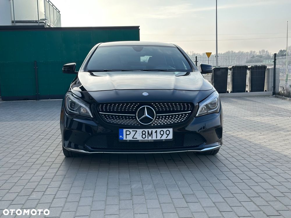 Mercedes-Benz CLA 200 d 4Matic 7G-DCT AMG Line - 37