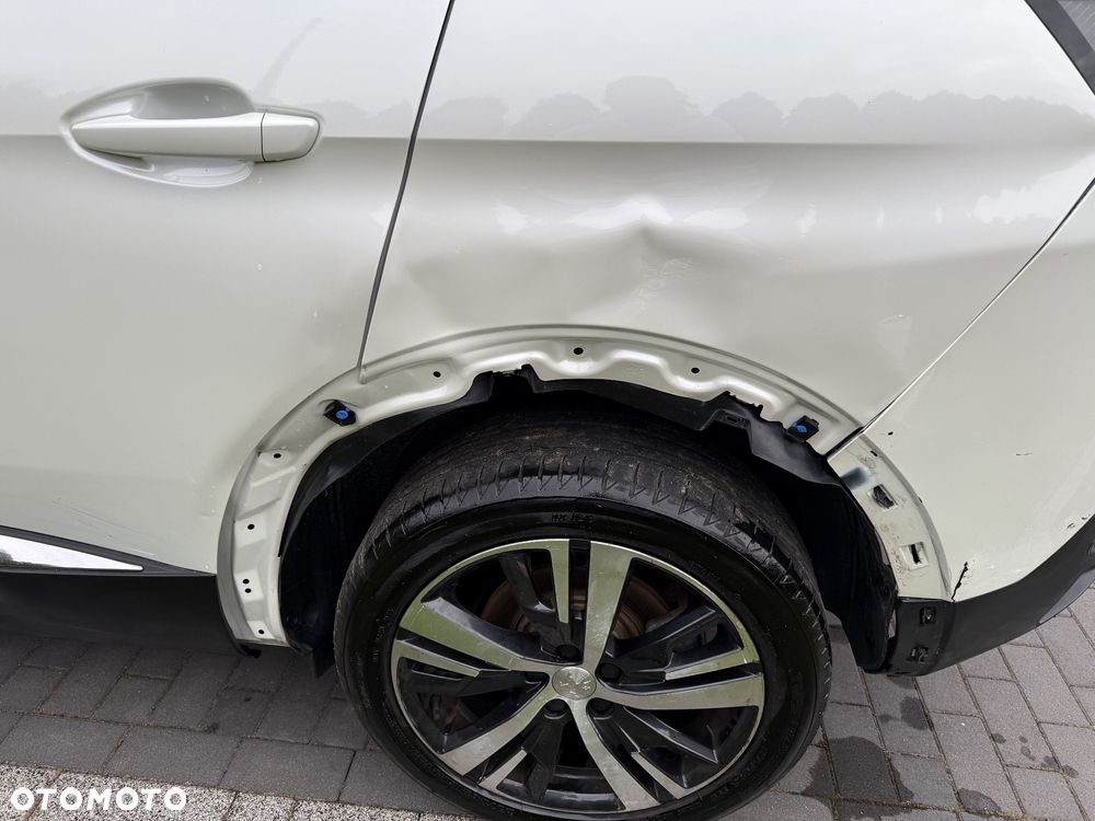 Peugeot 3008 BlueHDi 130 Stop & Start EAT8 GT Pack - 6