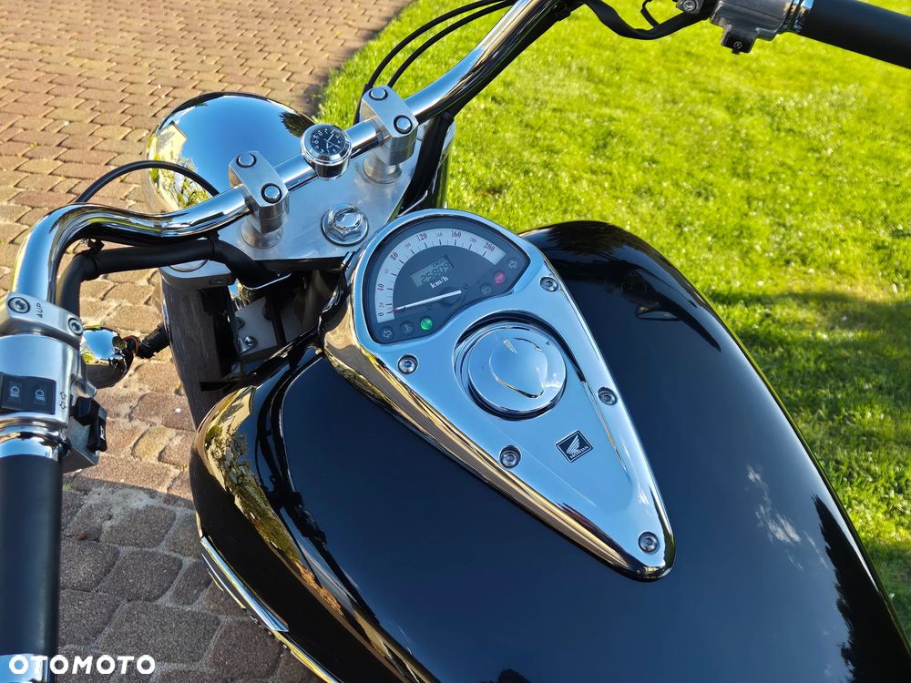 Honda VTX - 17