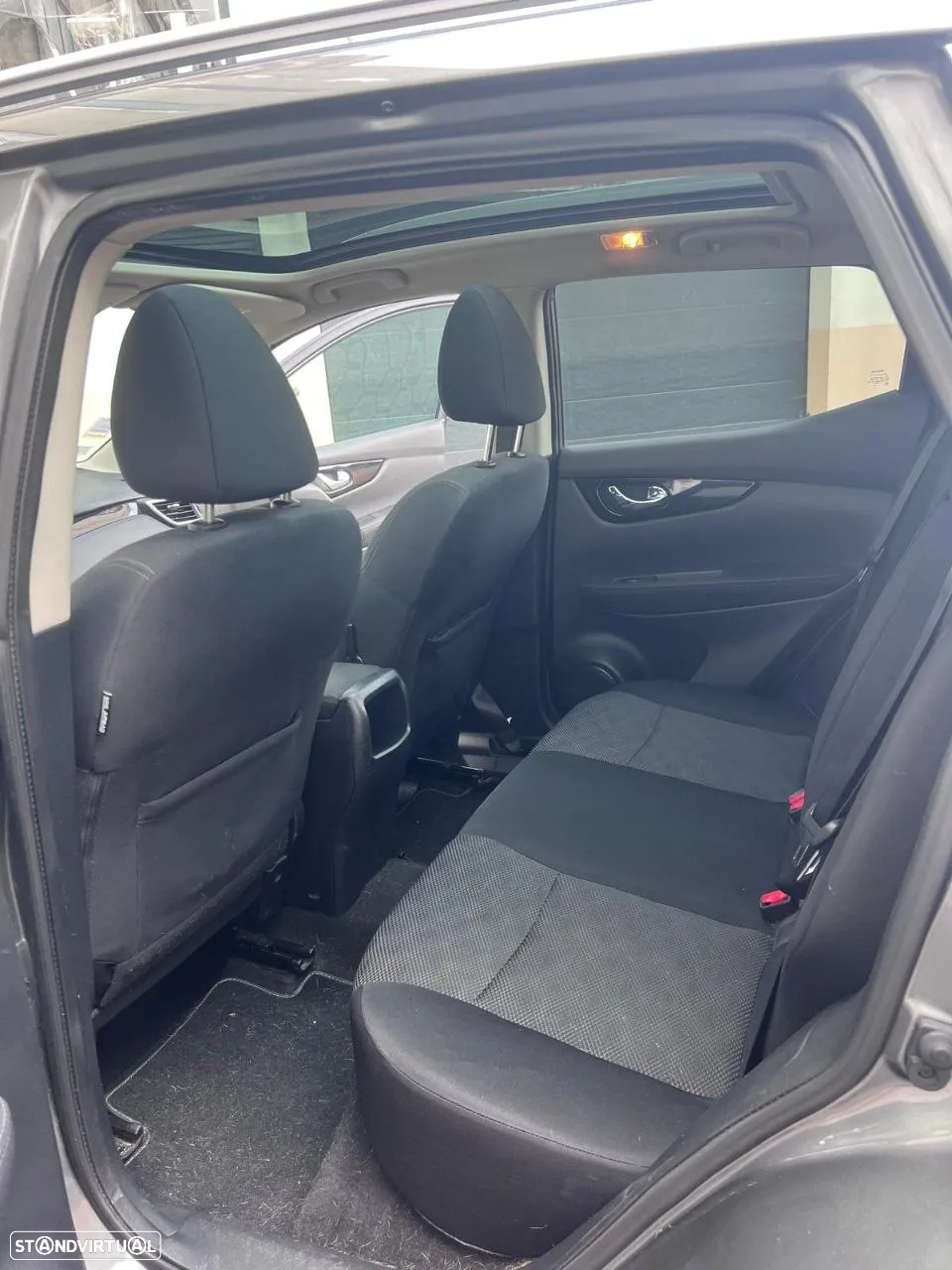 Nissan Qashqai 1.5 dCi N-Connecta - 14