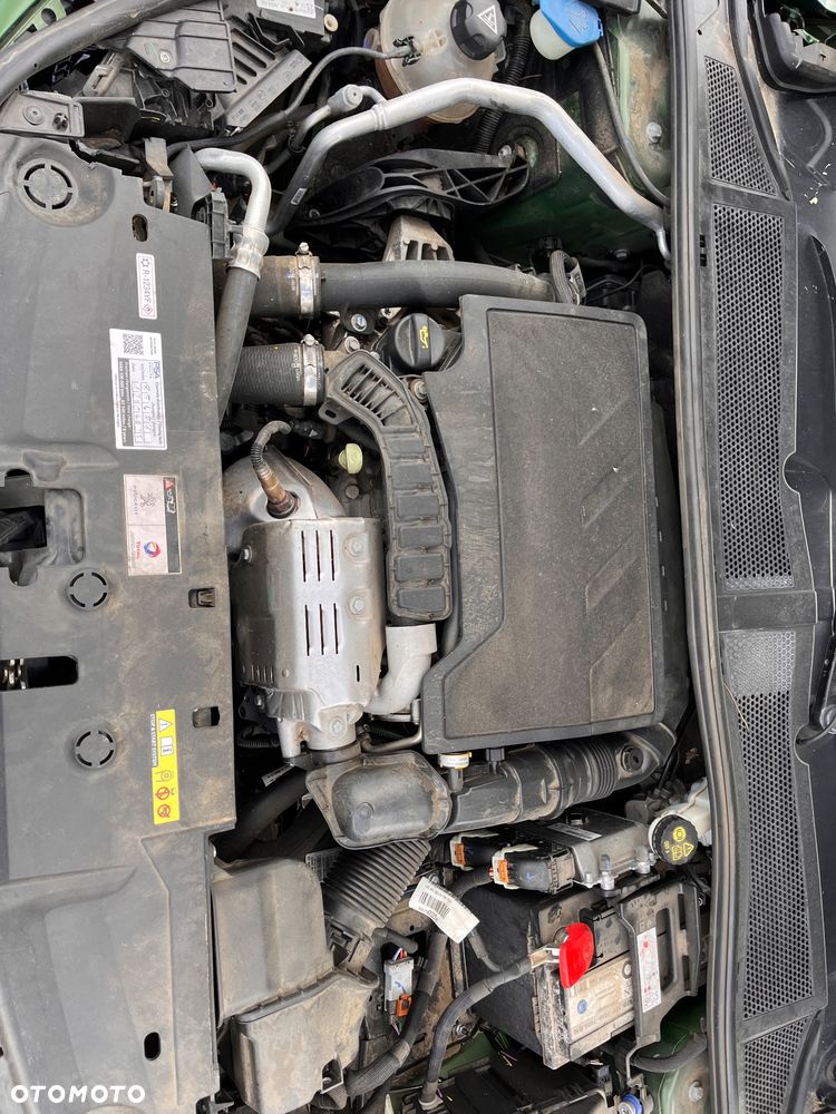 Peugeot 308 - 10