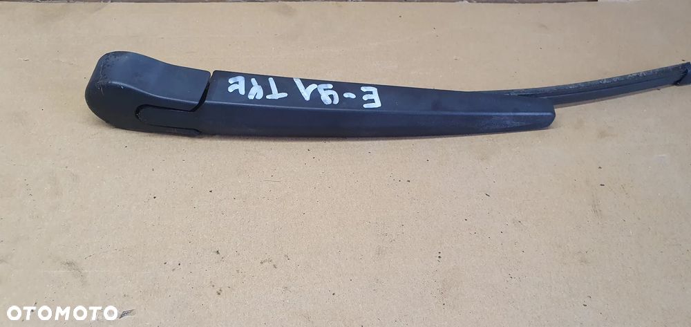 Ramie wycieraczki tył wycieraczka BMW 3 E91 7118206 - 2