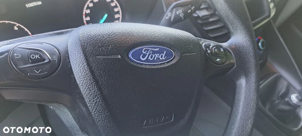 Ford Transit Connect - 24
