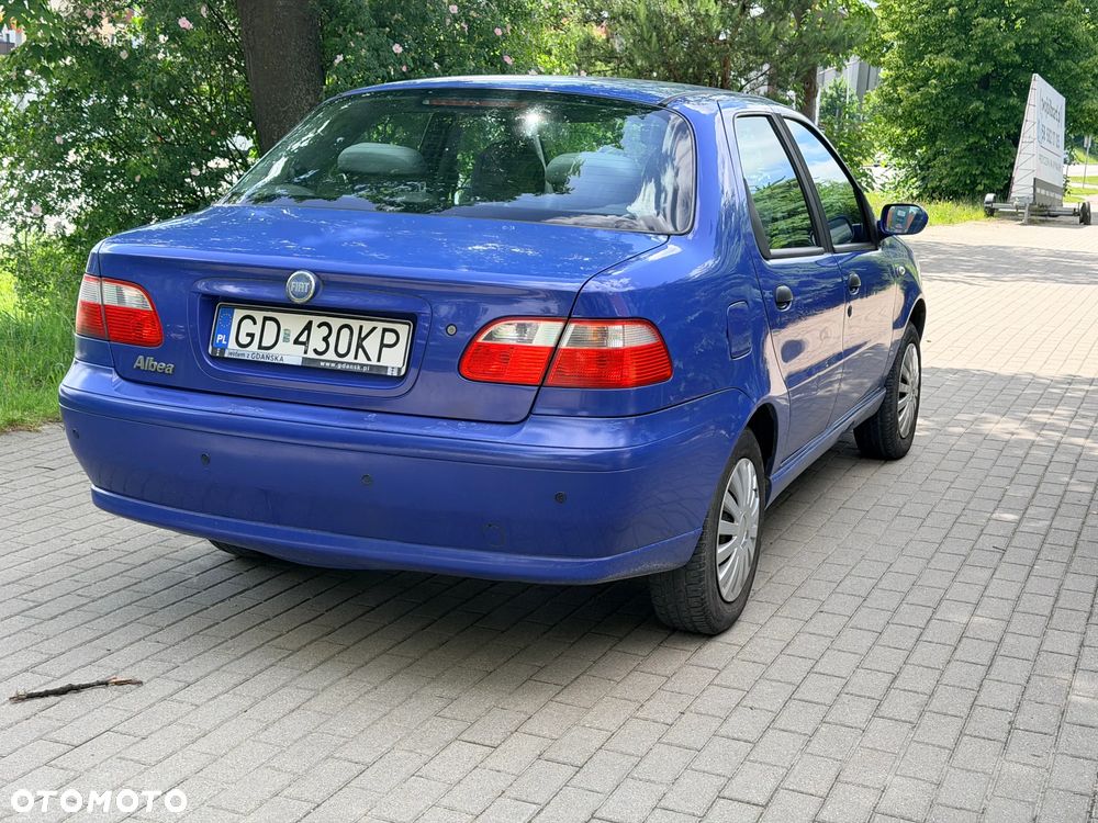 Fiat Albea 1.4 Fresh - 4
