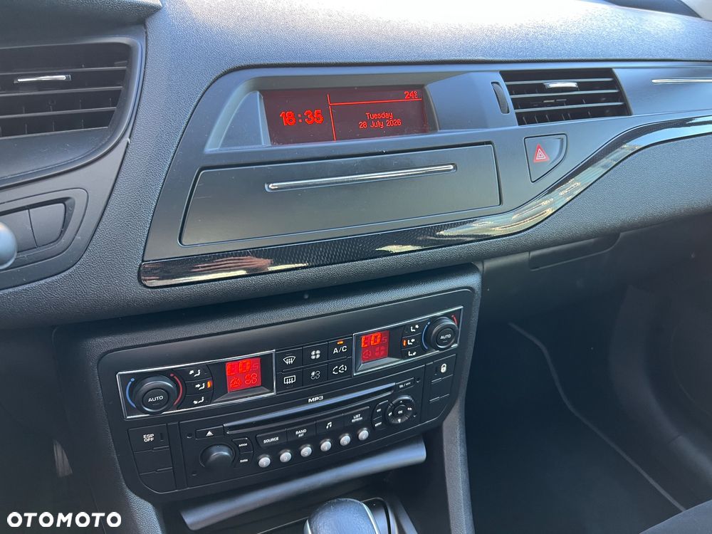 Citroën C5 2.0 16V Confort - 11