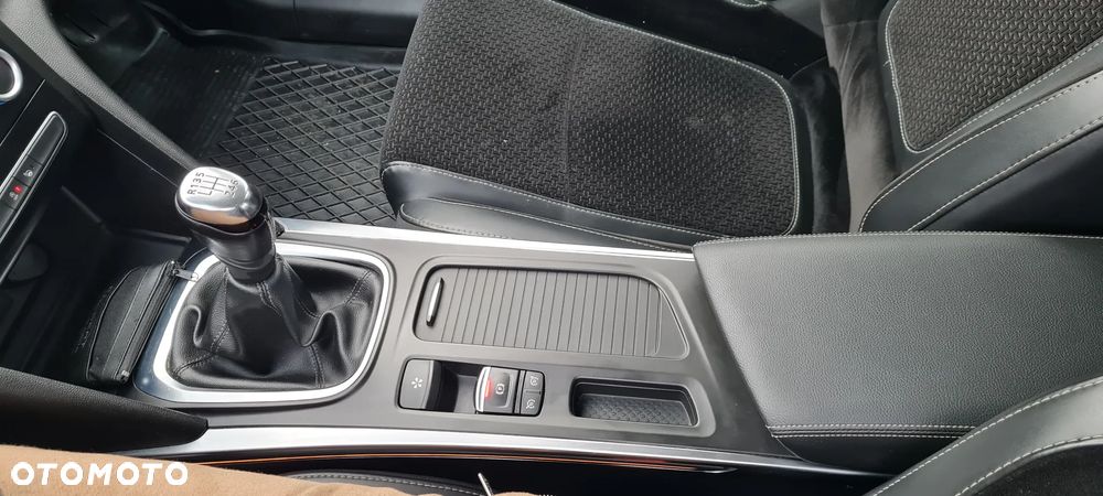 Renault Megane 1.5 dCi Energy Limited EU6 - 12