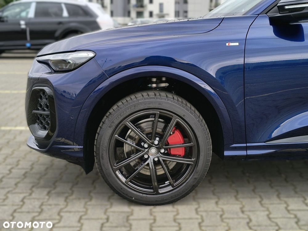 Audi Q5 Sportback - 8