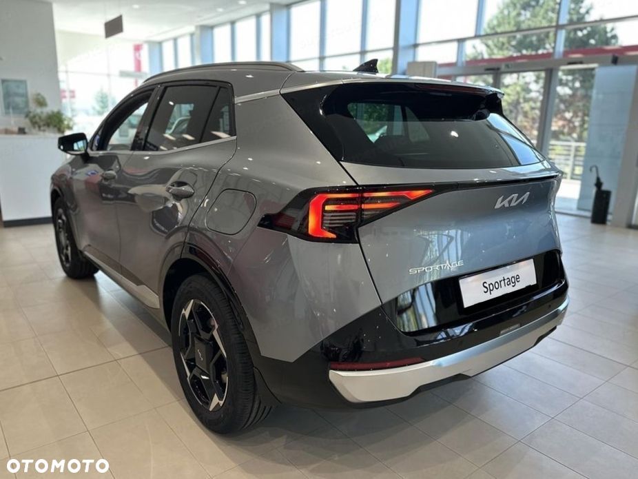 Kia Sportage 1.6 T-GDI HEV Business Line 2WD - 5