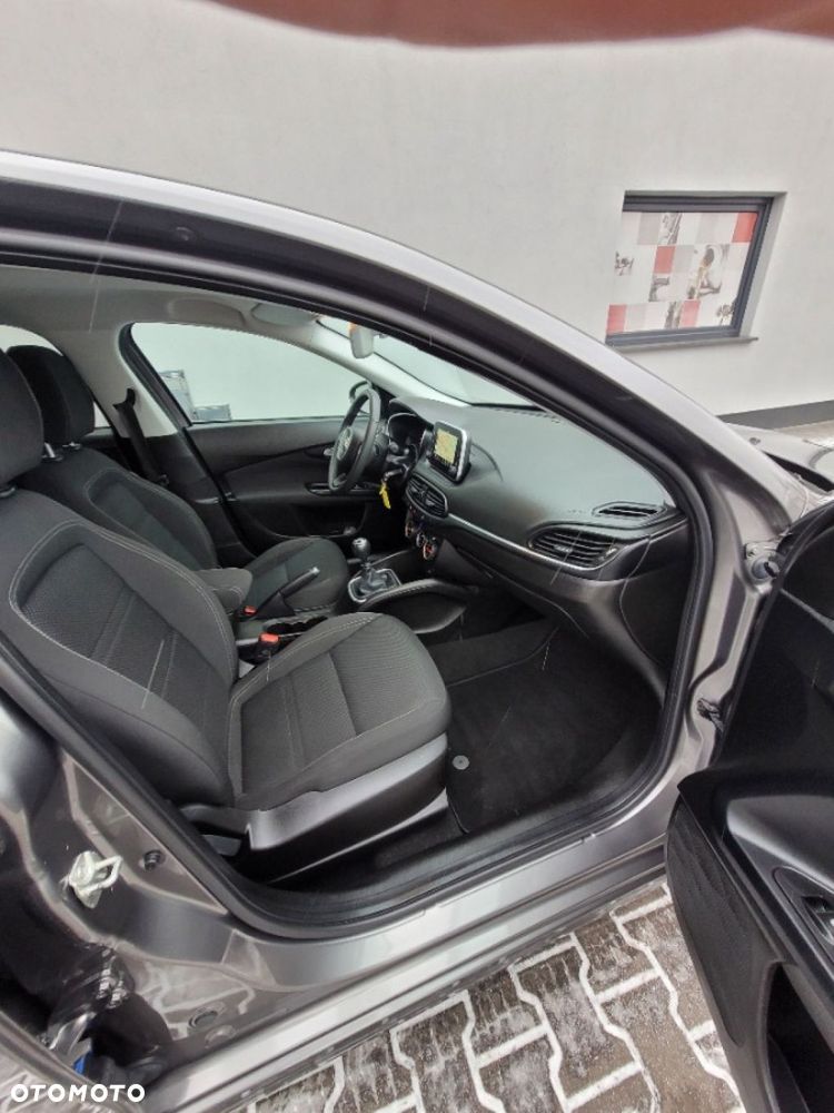 Fiat Tipo 1.4 T-Jet Lounge - 18