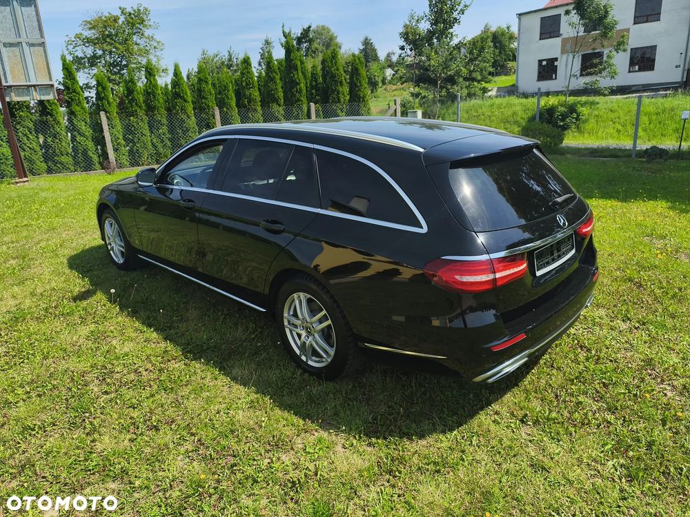 Mercedes-Benz Klasa E 220 d 9G-TRONIC Avantgarde - 2