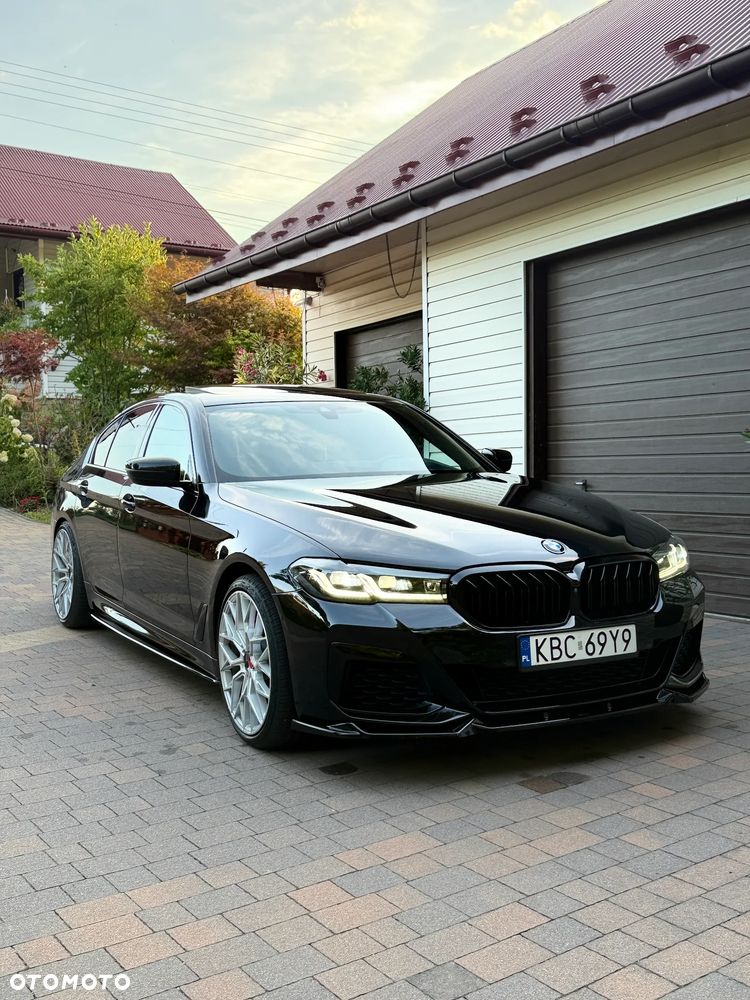 BMW Seria 5 540i M Sport sport - 13