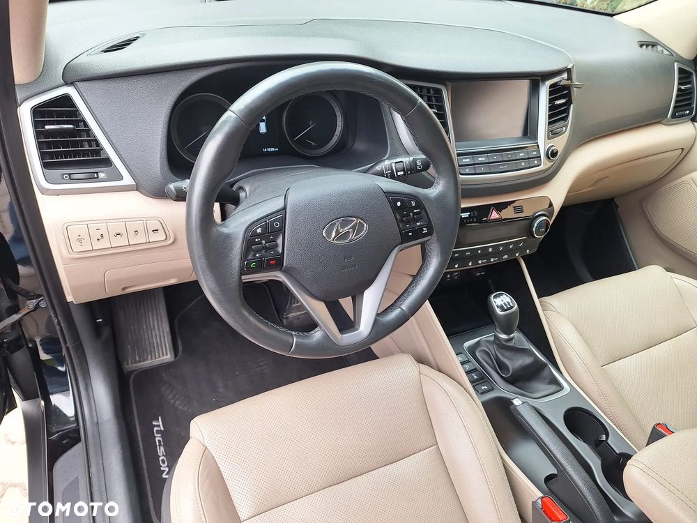 Hyundai Tucson 2.0 CRDI GO 4WD - 30