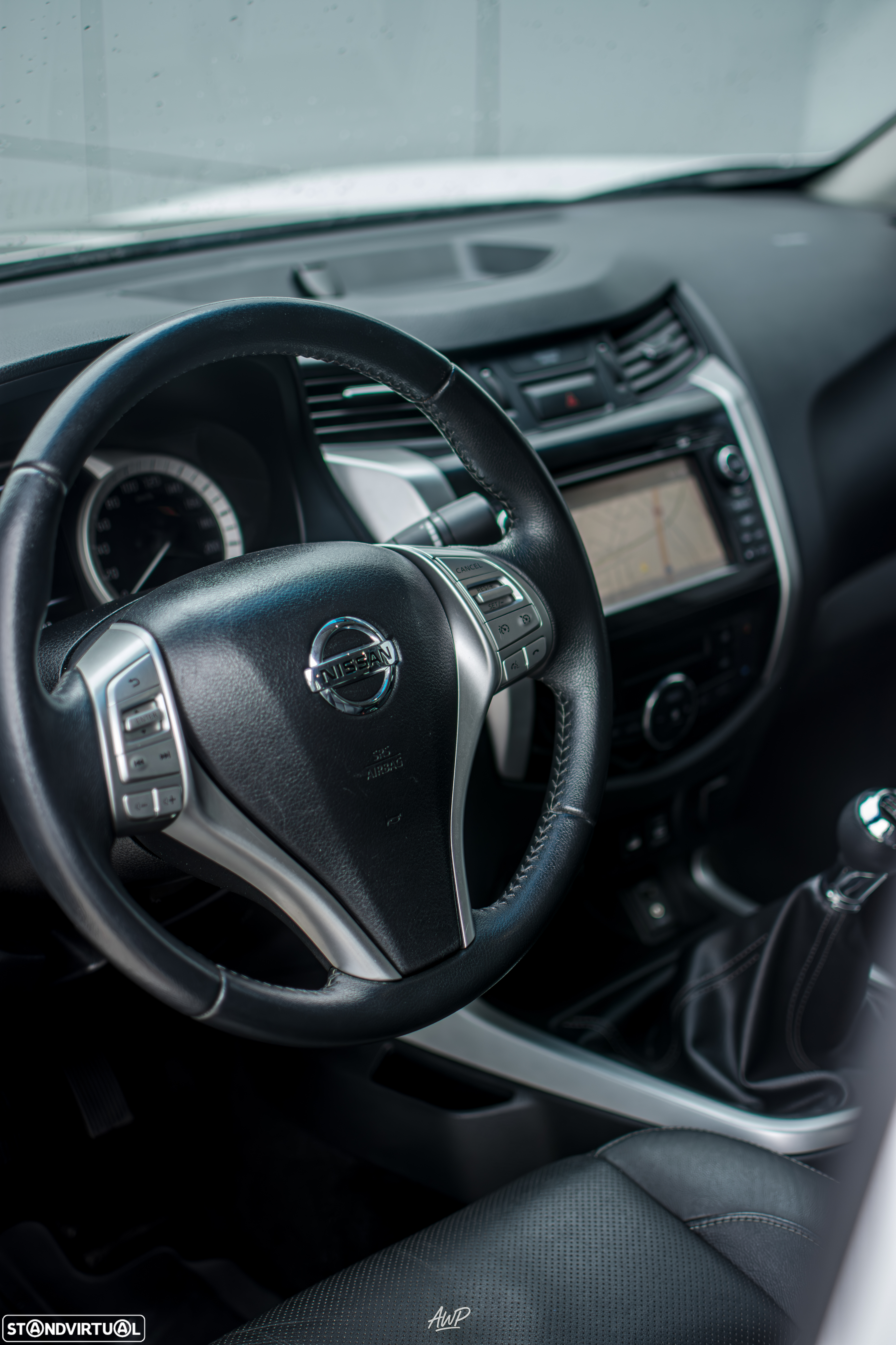 Nissan Navara 2.3 dCi CD 4WD Tekna - 22