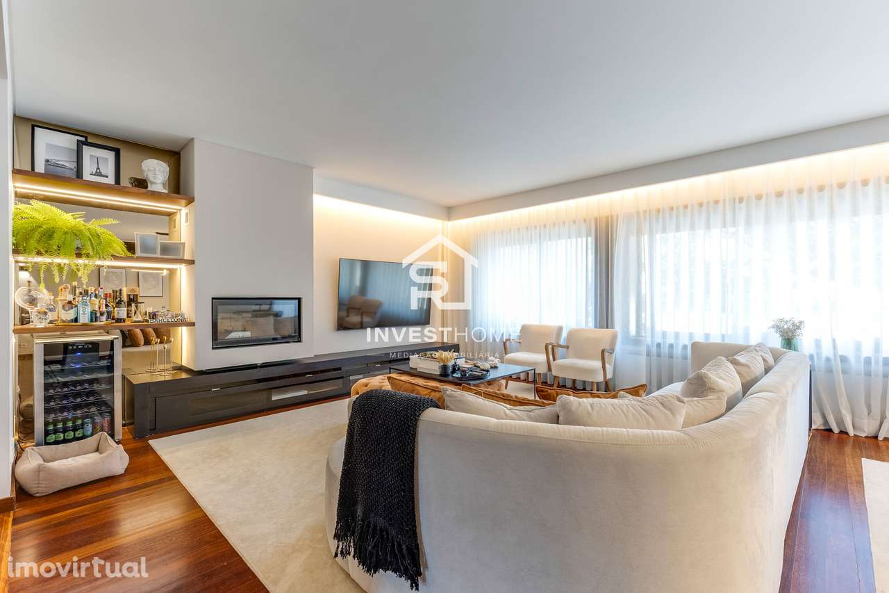 Moradia T4 | Piscina aquecida | Ginásio | Jardins | Sótão - Grande imagem: 4/60