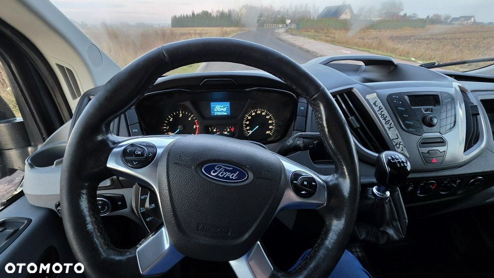 Ford Transit - 9