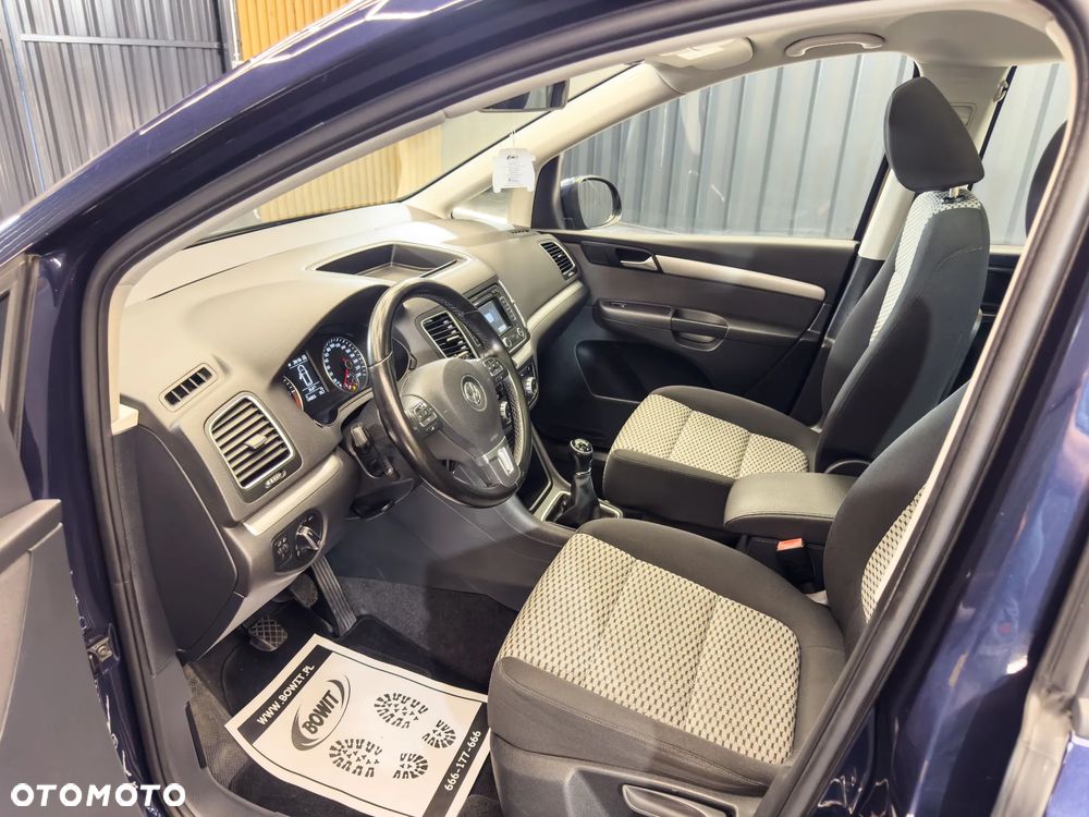 Volkswagen Sharan 2.0 TDI BlueMotion Technology Highline - 23
