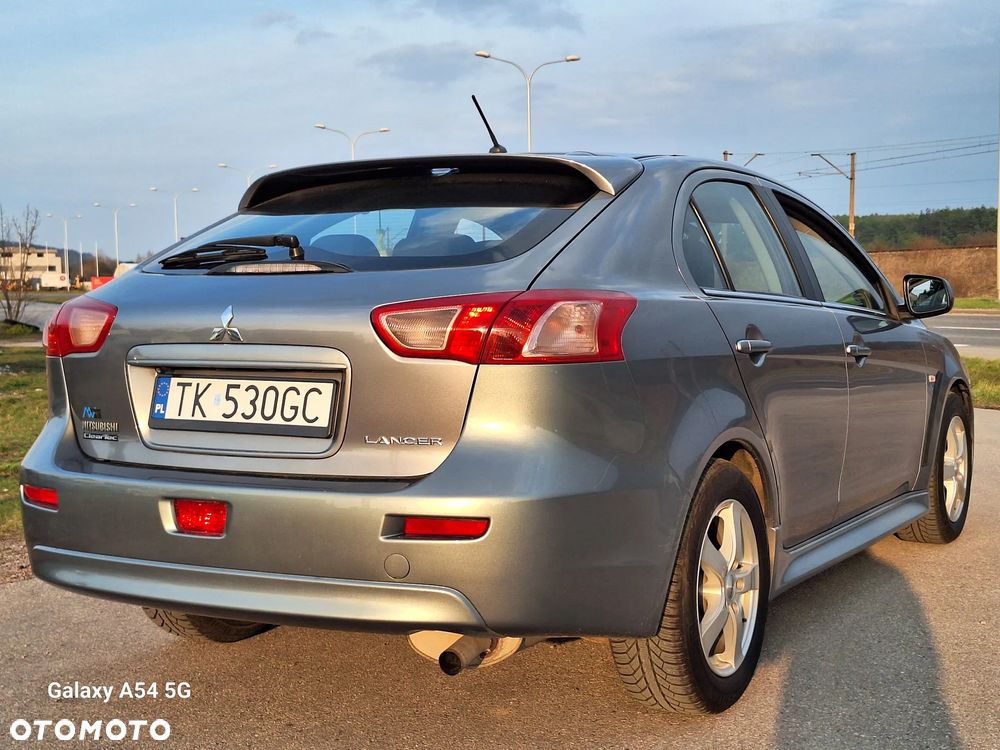 Mitsubishi Lancer 1.6 - 5