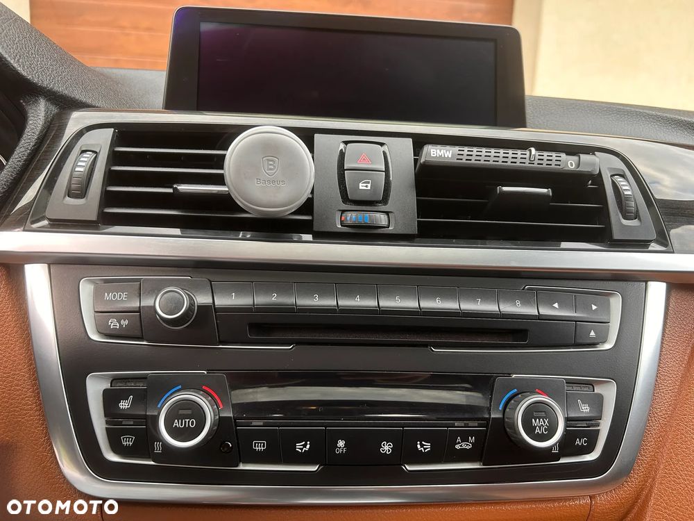 BMW Seria 3 - 22