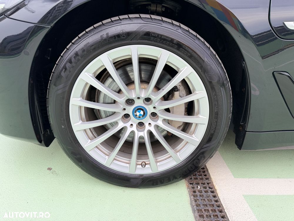 BMW Seria 5 530e AT PHEV - 14