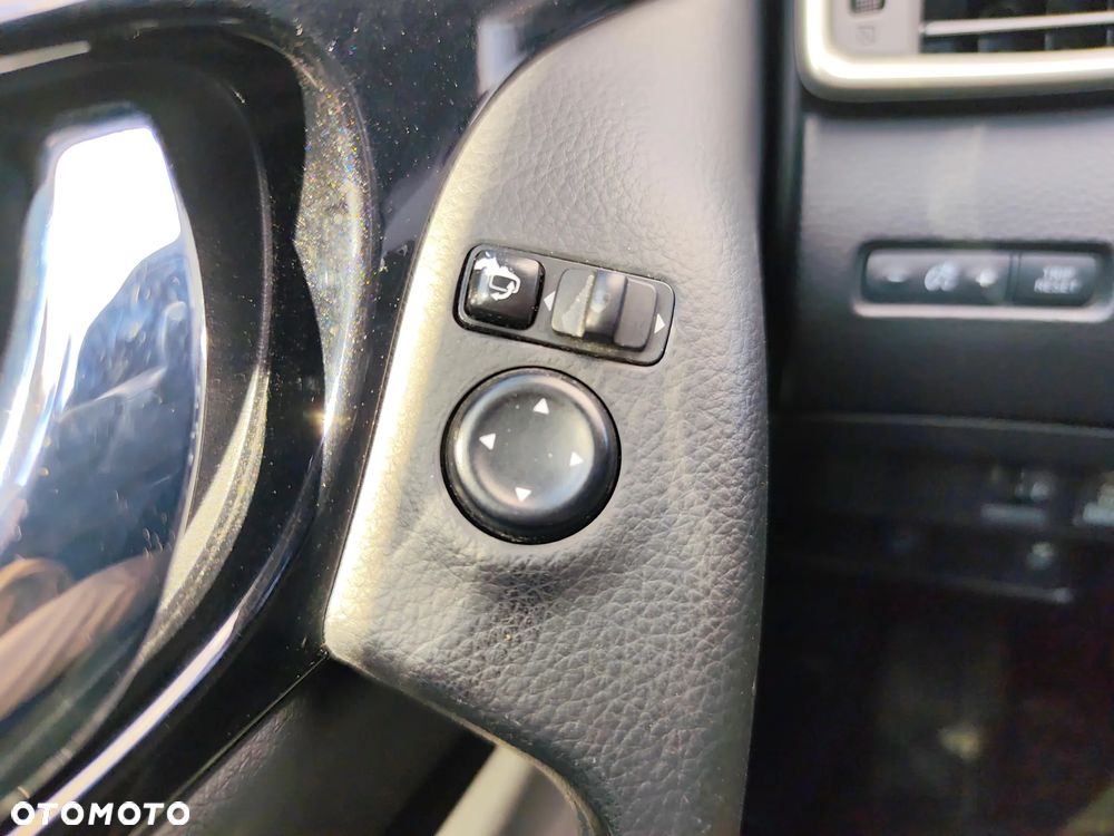 Nissan Qashqai 1.6 DCi 4x4 Acenta EU6 - 20