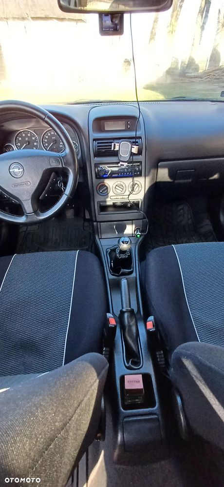Opel Astra - 14