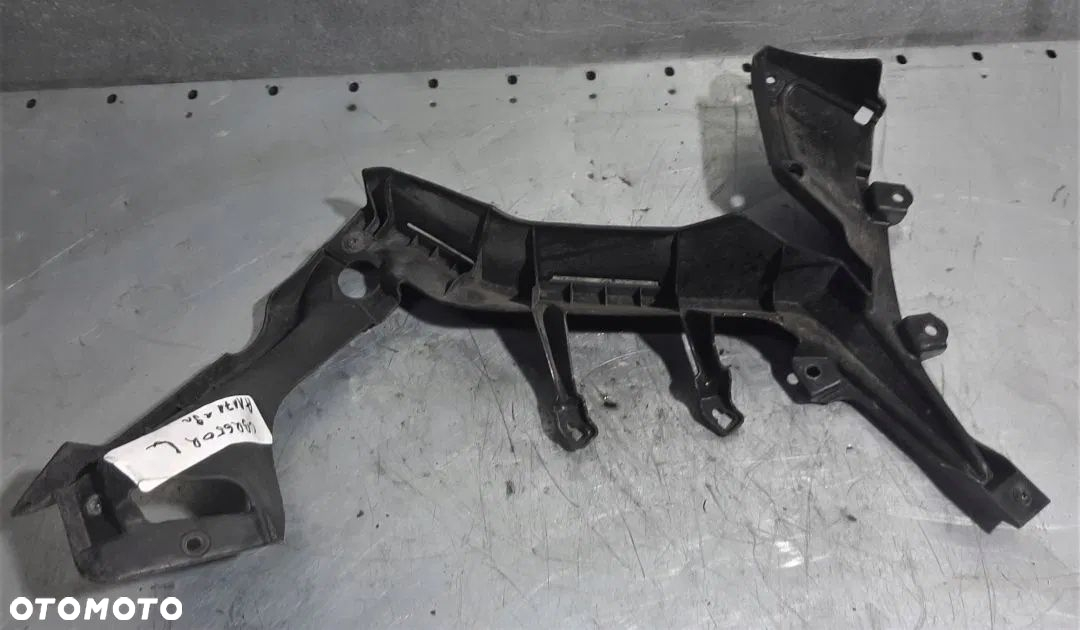 Honda CBR 650 R ABS 19r wypełnienie boku owiewka L - 2