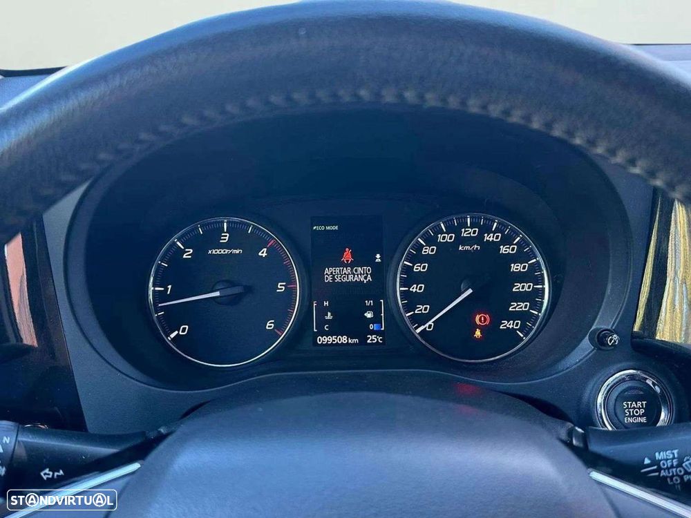 Mitsubishi Outlander 2.2 DI-D Intense+ - 12