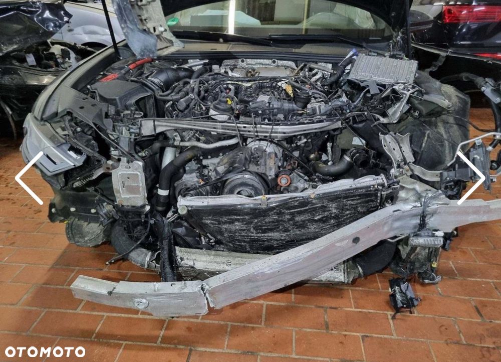 Audi A6 Avant 50 TDI quattro tiptronic design - 9