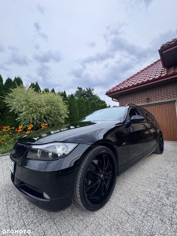 BMW Seria 3 320d - 4