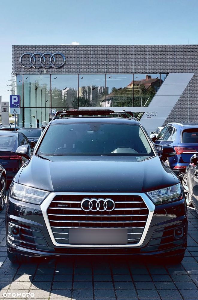 Audi Q7 - 2